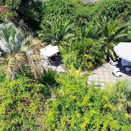 Il Giardino Di Anna Panzió 3*